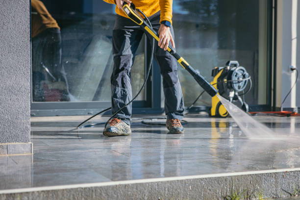 Best Parking Lot and Garage Cleaning  in Fremont, MI